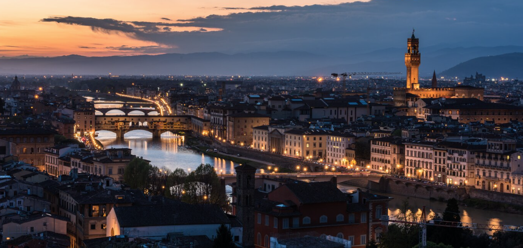 rouen-by-night